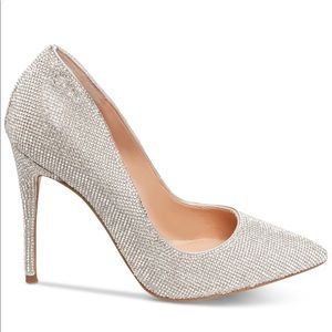 Stunning Diamond Pumps - Steve Madden!! 💎💎💎